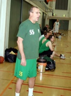 Niksu vaihtoi pelaajan roolin valmentaja rooliin. Tuloksena seuramestaruus.